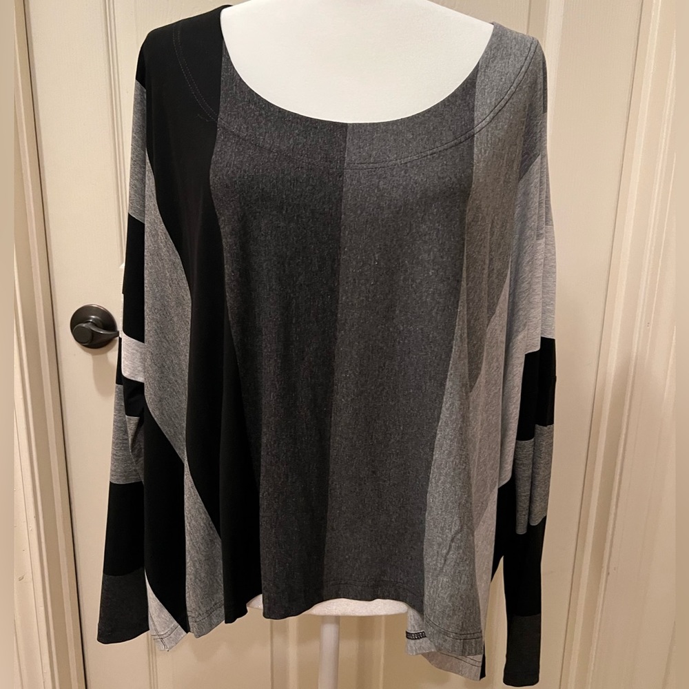 NWT Ralston Sweater. Size M, Oversized